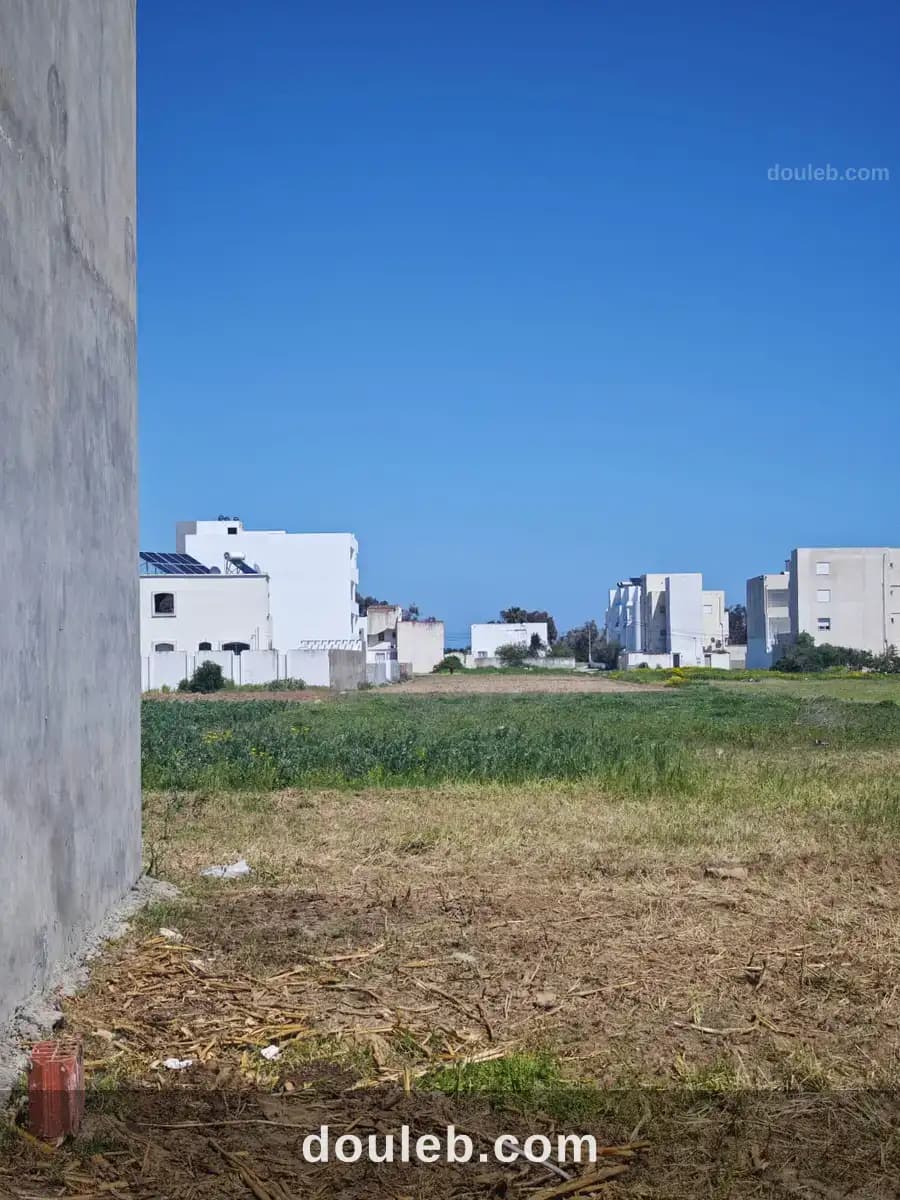 Terrain a 200 m de la plage hammem el ghzez à Nabeul
