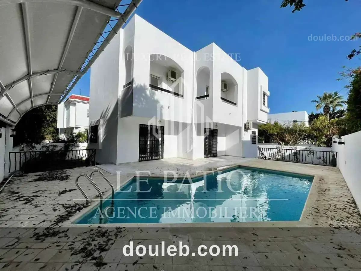 Villa a la marsa cité el hana à Tunis