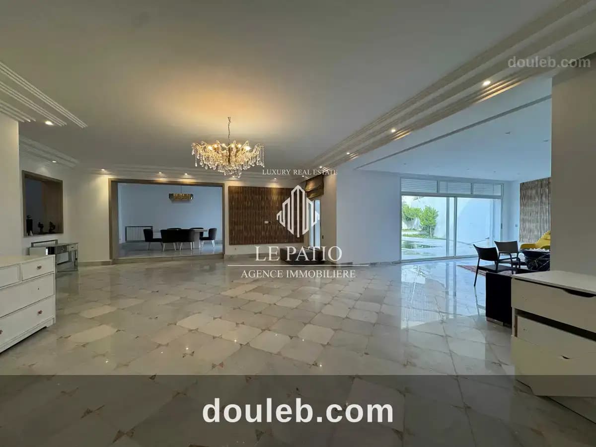 Villa haut standing a la soukra à Ariana