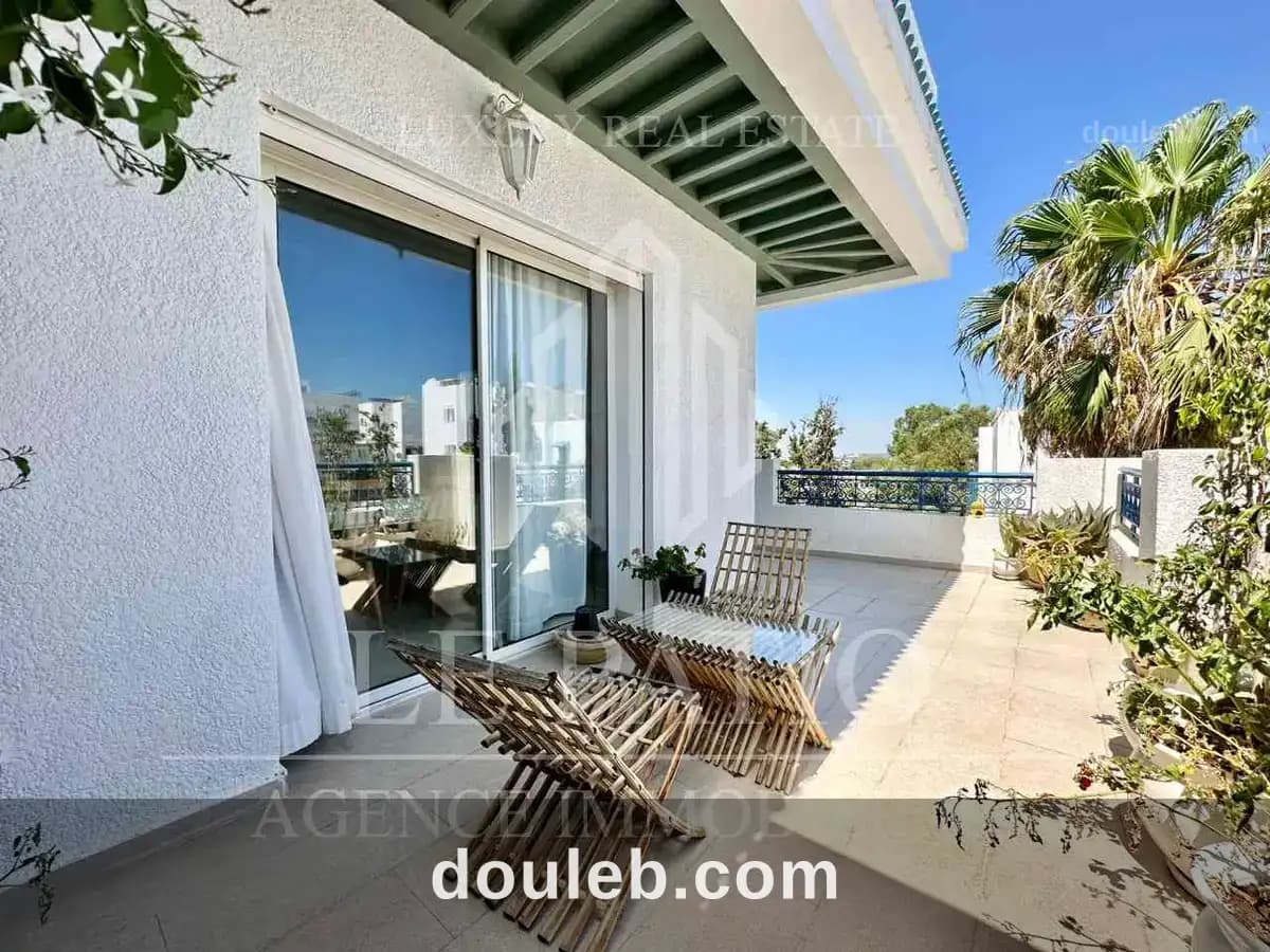 Duplex s3 avec terrasses sidi bou said à Tunis
