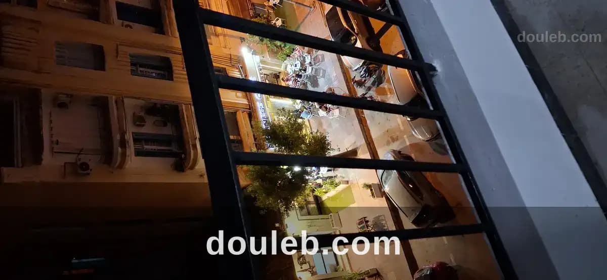 S plus 2 dans immeuble chic - Miniature 3