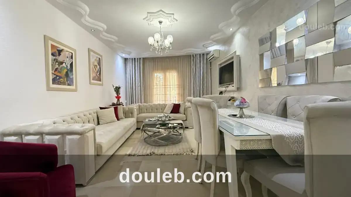Appartement s3 a cite hedi nouira ariana à Ariana