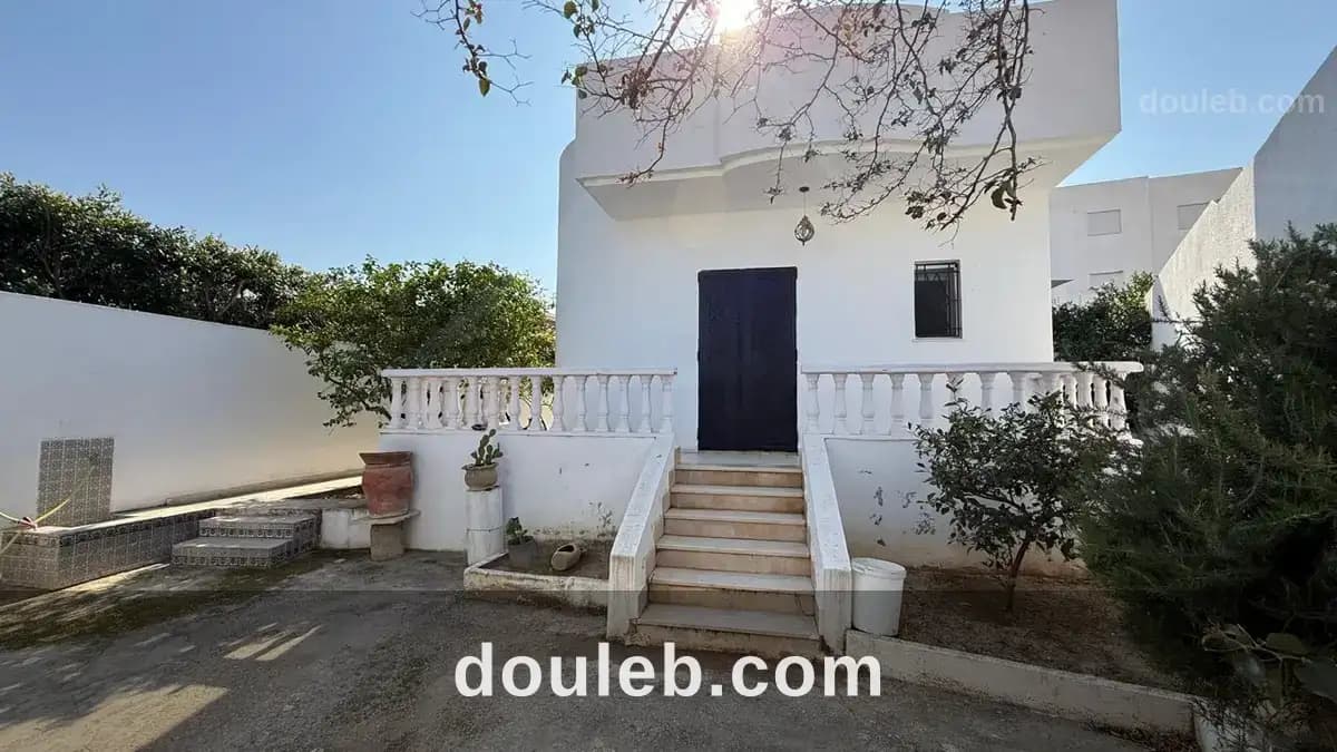 Villa de plain pied a cite sahafa ghazela à Ariana