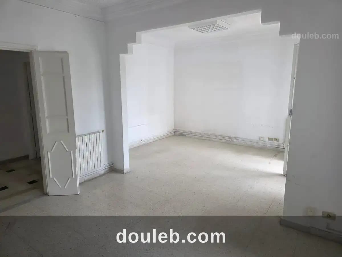 S3 bureautique ou habitation à Tunis