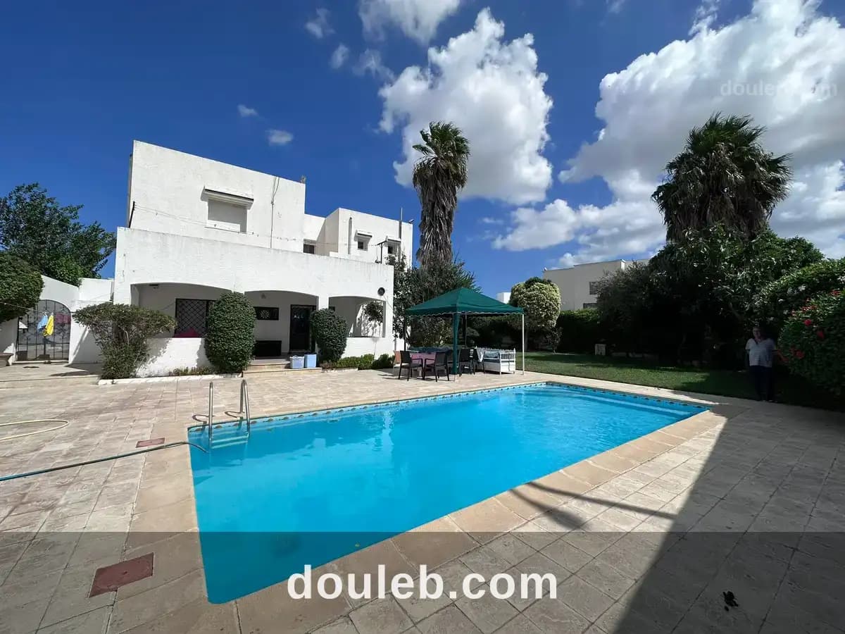 Villa s6 avec jardin et piscine à la soukra - Miniature 3