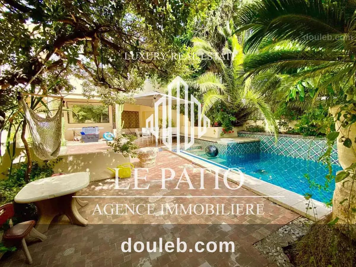 Villa carthage ave piscine à Tunis