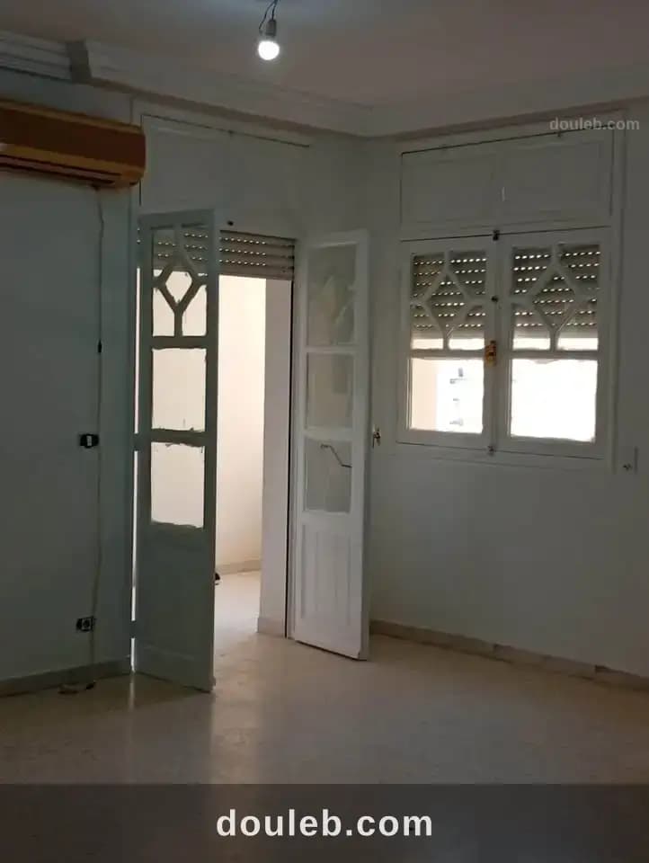 Un spacieux s4 à ain zaghwen à Tunis