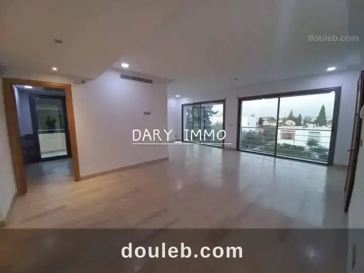 Appartement s2 comme neuf à el menzah 5 à Ariana