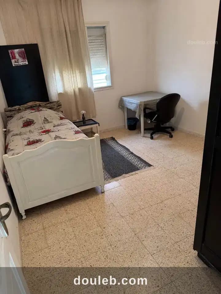 Appartement meublé au 1er étage à Ariana