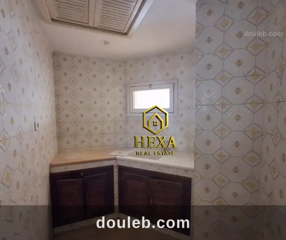 Appartement h9 à usage bureautique au lac 1 à Tunis
