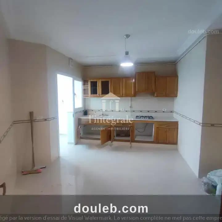 Superbe appartement s3 standing à Ariana