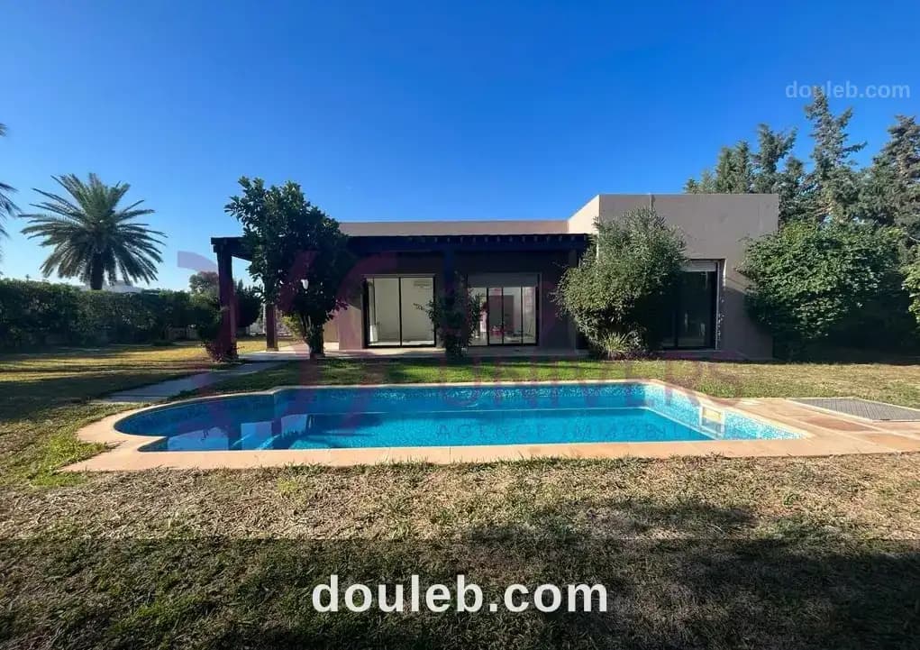 Villa s3 avec piscine a gammarth ref rh013 à Tunis