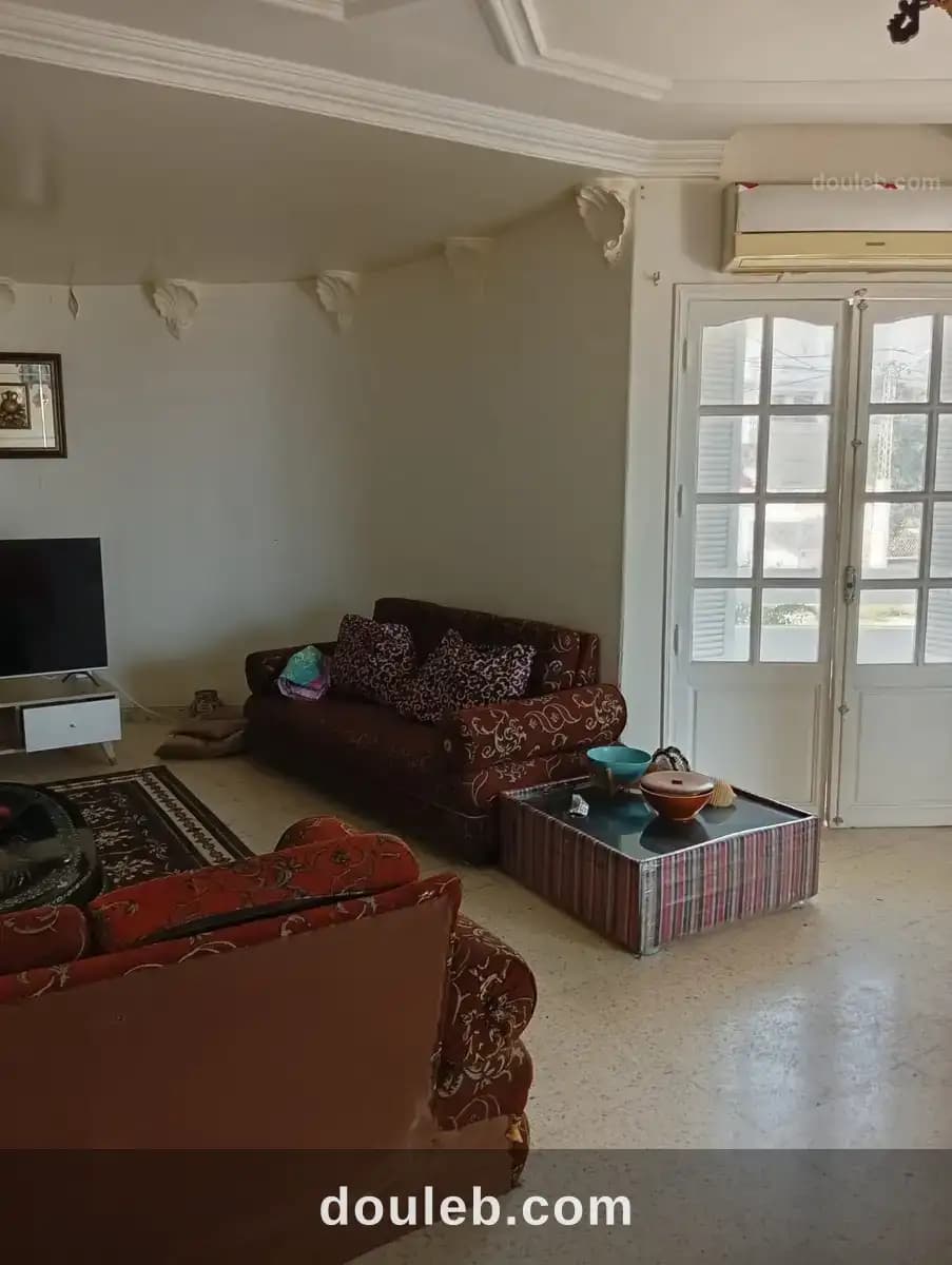 Un étage de villa à manar 1 à Tunis