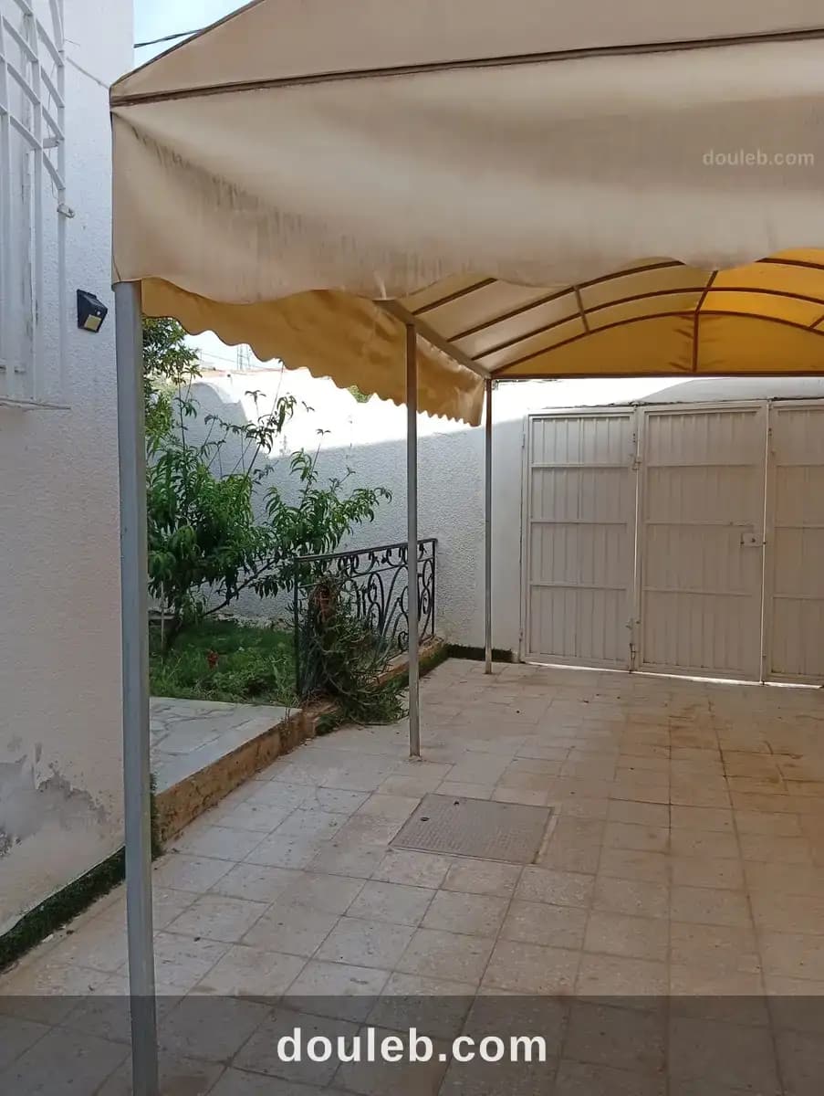 Un étage de villa à manar 1 - Miniature 5