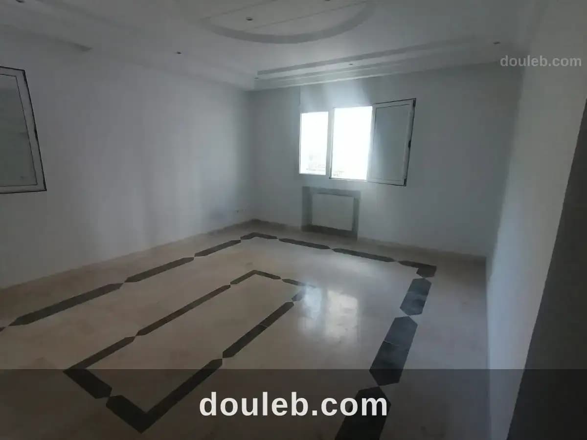 Un appartement en s1 à ain zaghouen nord à Tunis