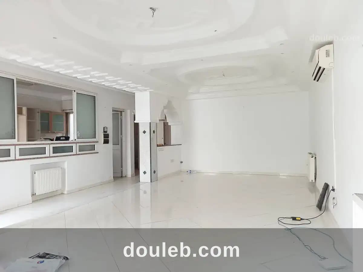Etage de villa a la goulette casino à Tunis