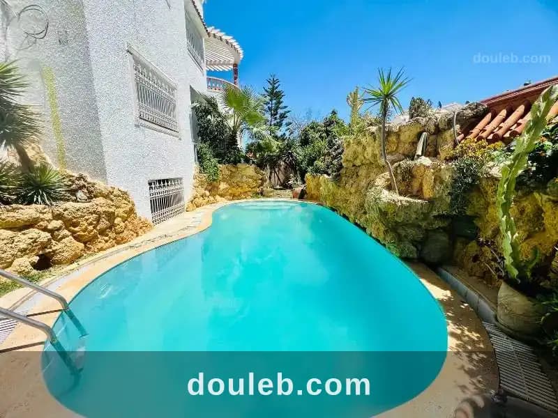 V482 villa royale p à Nabeul