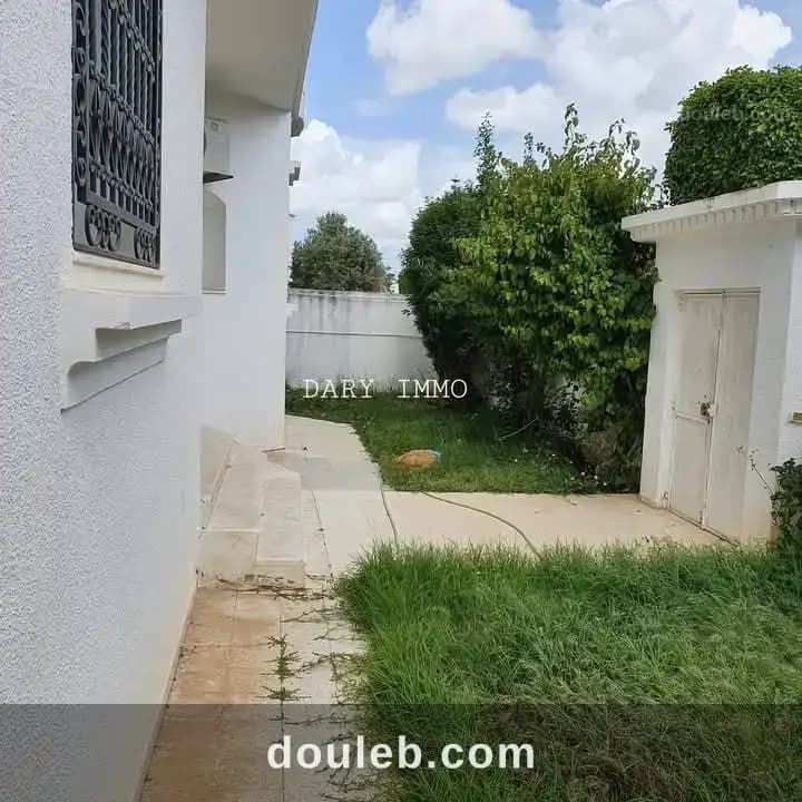 Villa s8 à riadh landlouss à Ariana