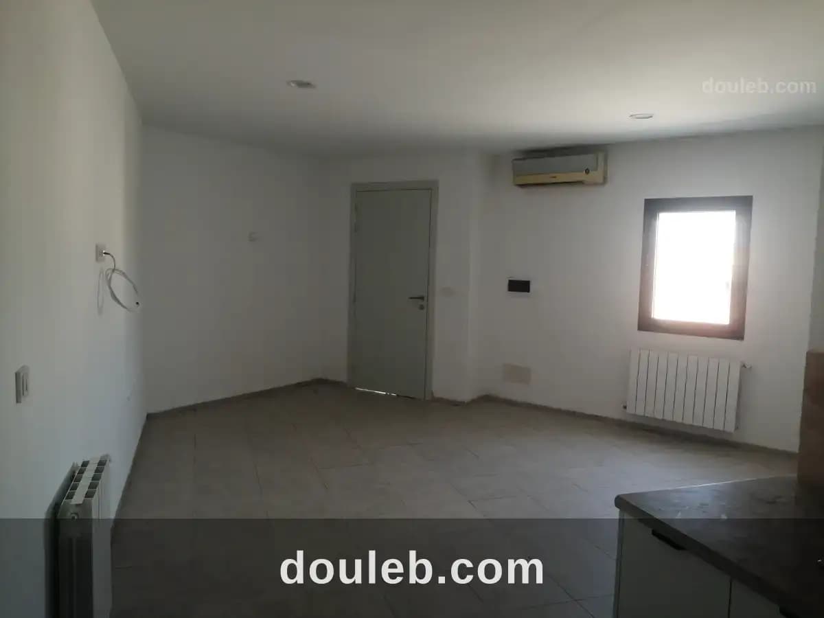 Joli studio s1 au rdc à Ariana