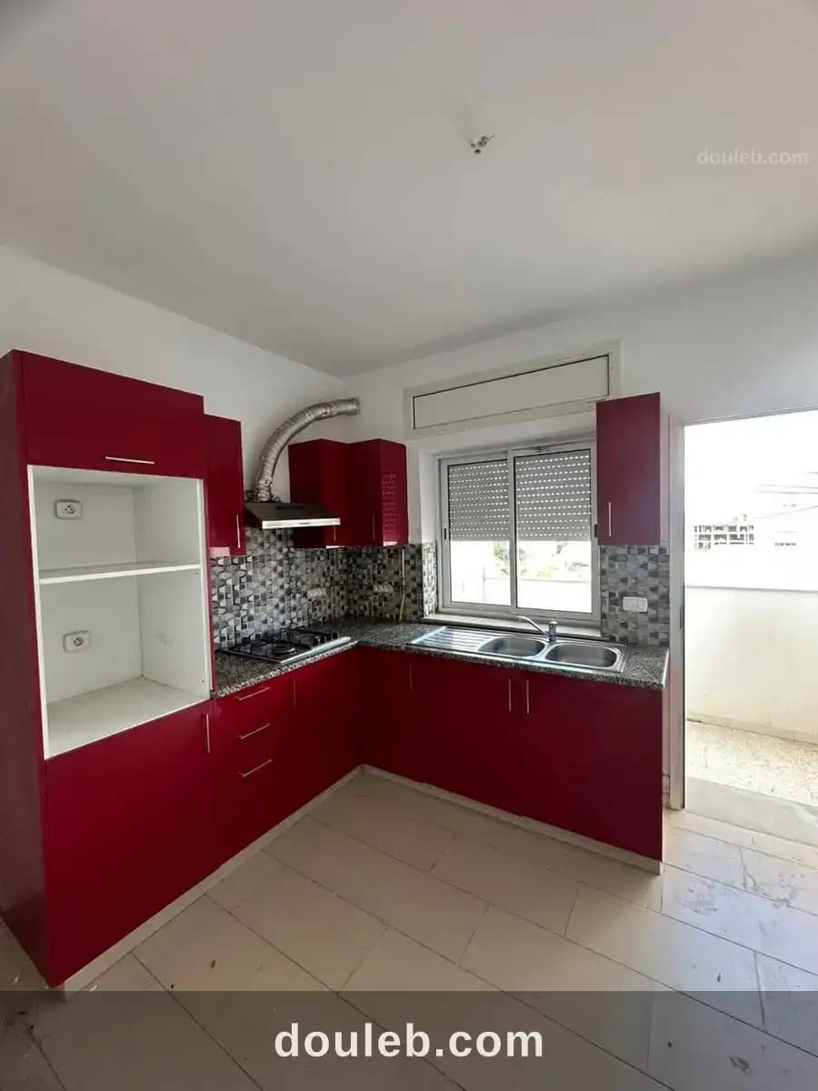 Appartement s plus deux avec terrasse à Tunis