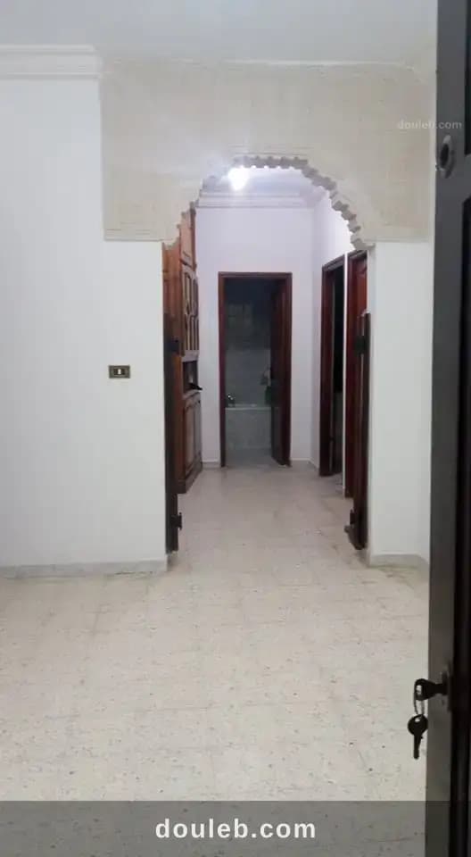 Etage de villa s2 à la soukra borj louzir à Ariana