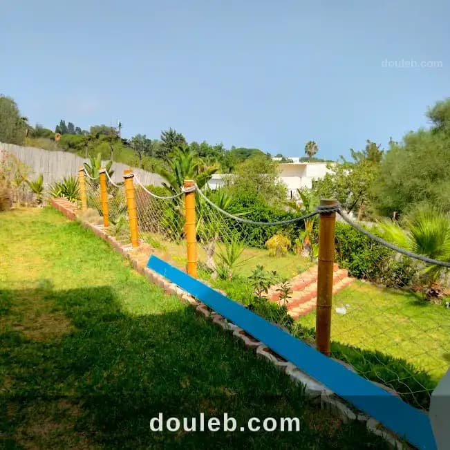 Très joli appartement retapé à la marsa à Tunis