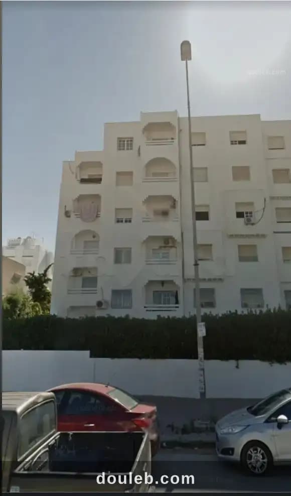 Un appartement s3 situé à el menzah 9 à Tunis