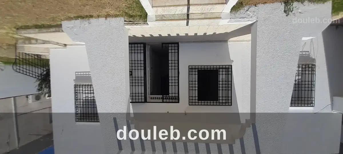 Villa spacieuse a el mourouj 5 à Ben Arous