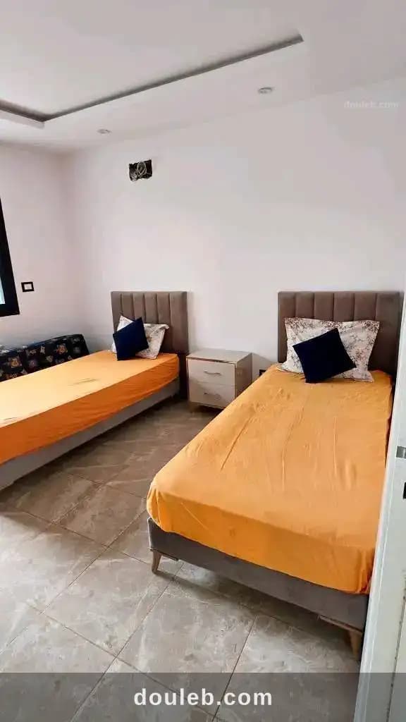 Appartement avec piscine pieds dans l'eau - Miniature 5