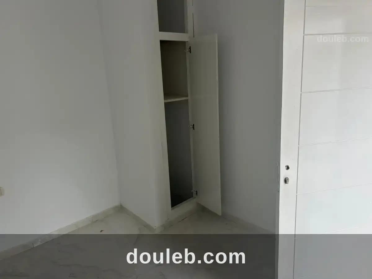 Appartement neuf au rdc à Tunis