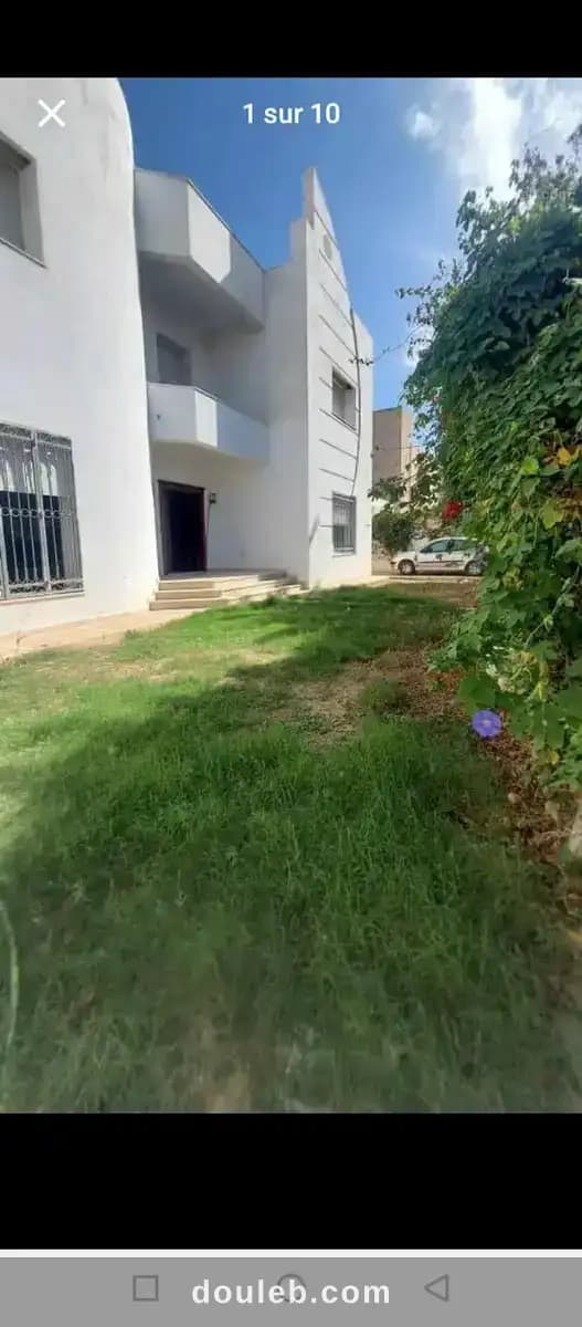 Villa zone des medecins kalaa sghira à Sousse