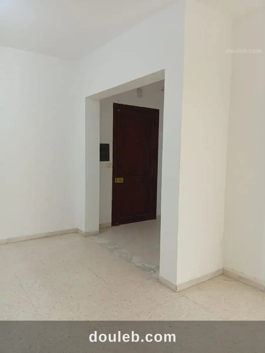 Un appartement s2 à ain zaghwen nord - Miniature 2