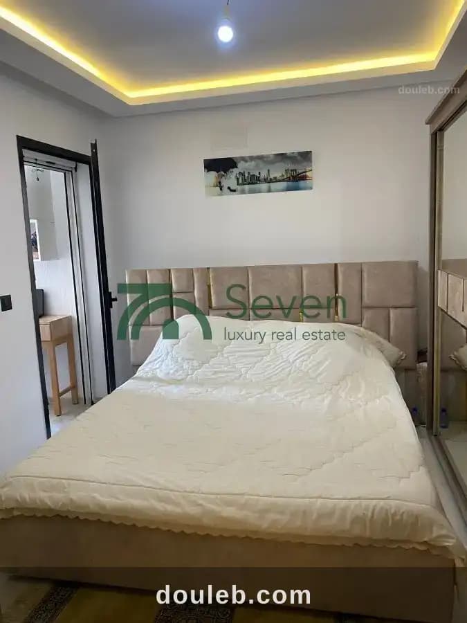 Un appartement en s2 à cité les palmerais à Tunis