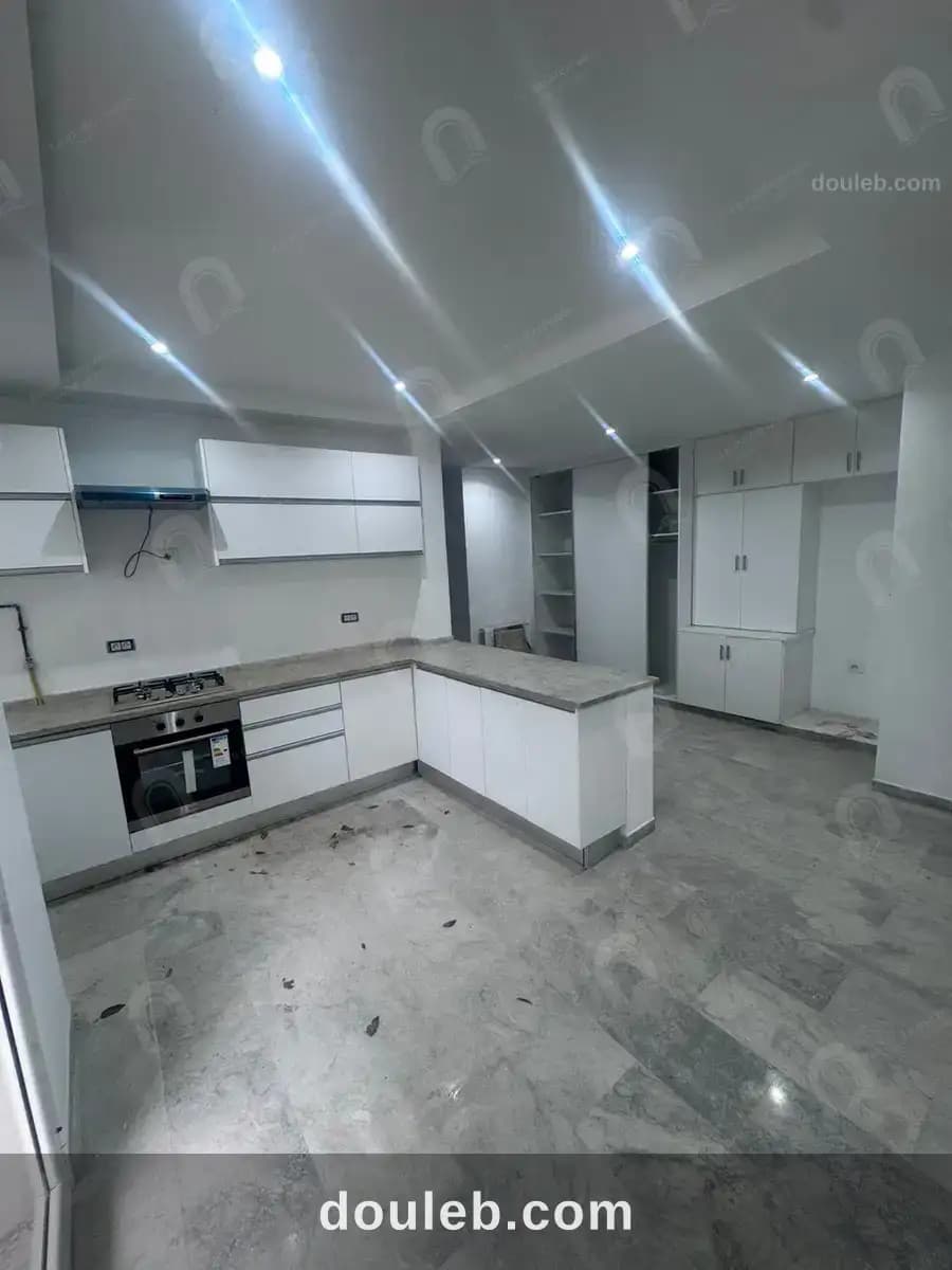 Des appartements s2 hst jamais habités au bardo à Tunis
