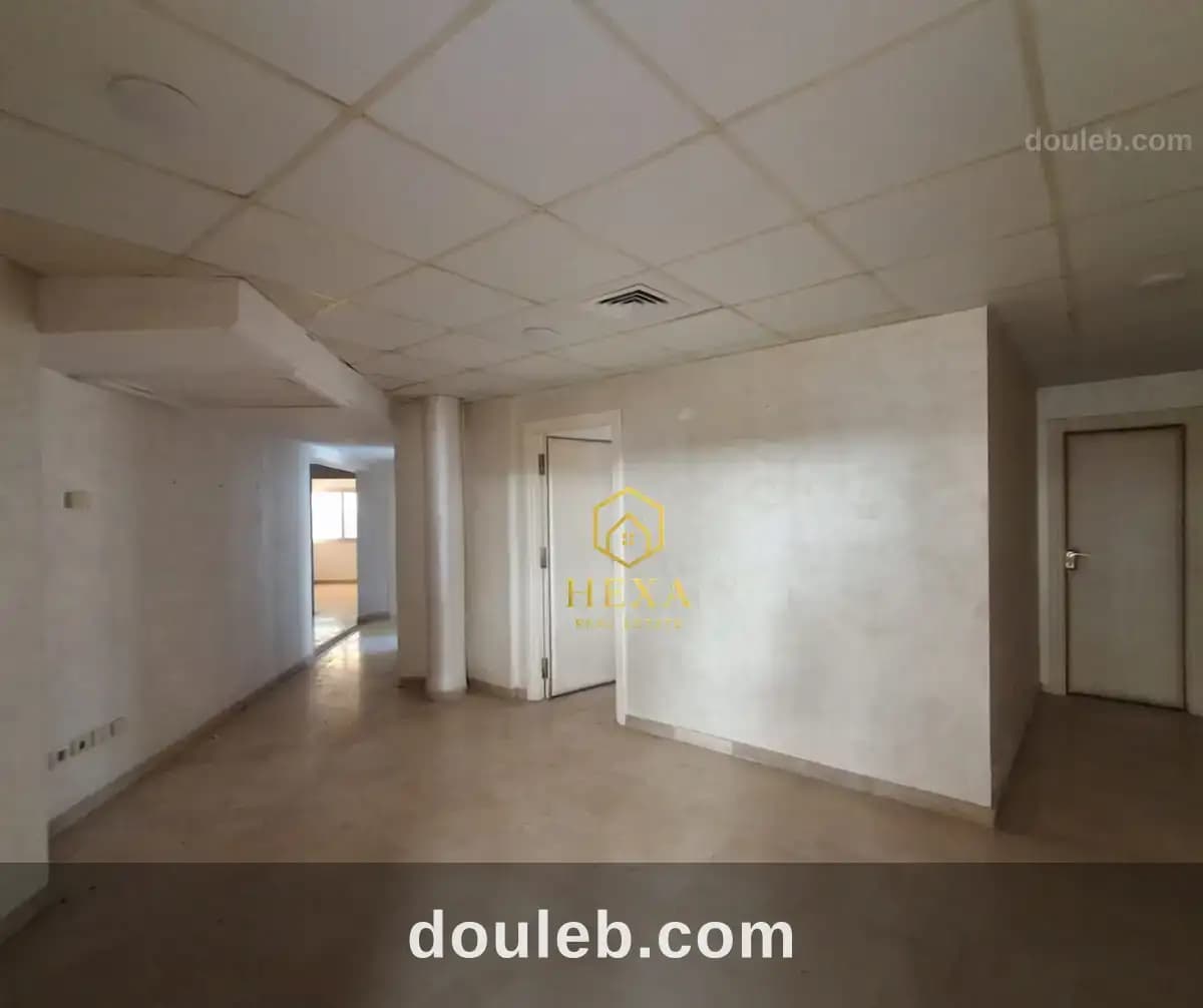 Appartement h4 au lac 1 à usage bureautique à Tunis