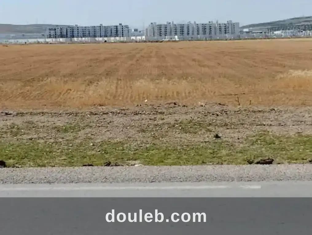Terrain constructible unique à Manouba