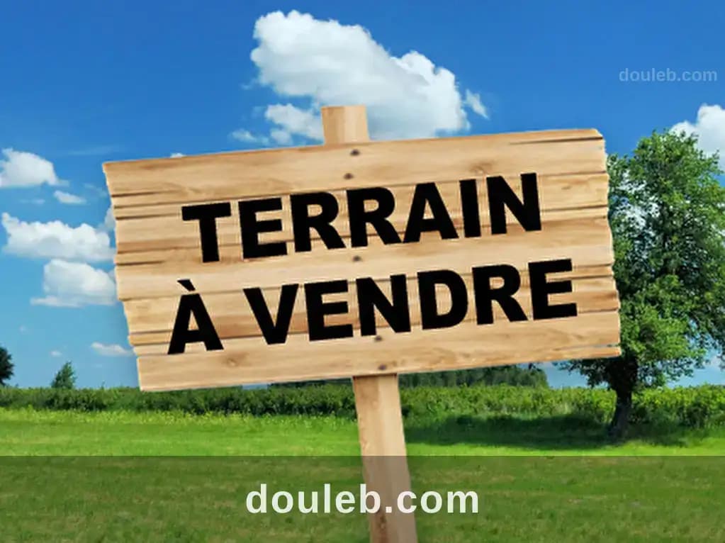 Joli terrain 500m à chotrana3 à Ariana