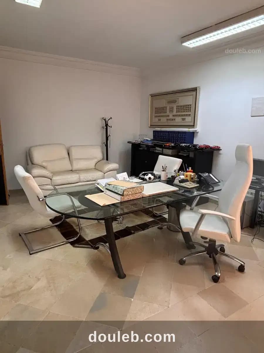 Bureau h3 a jeanne d'arc à Tunis