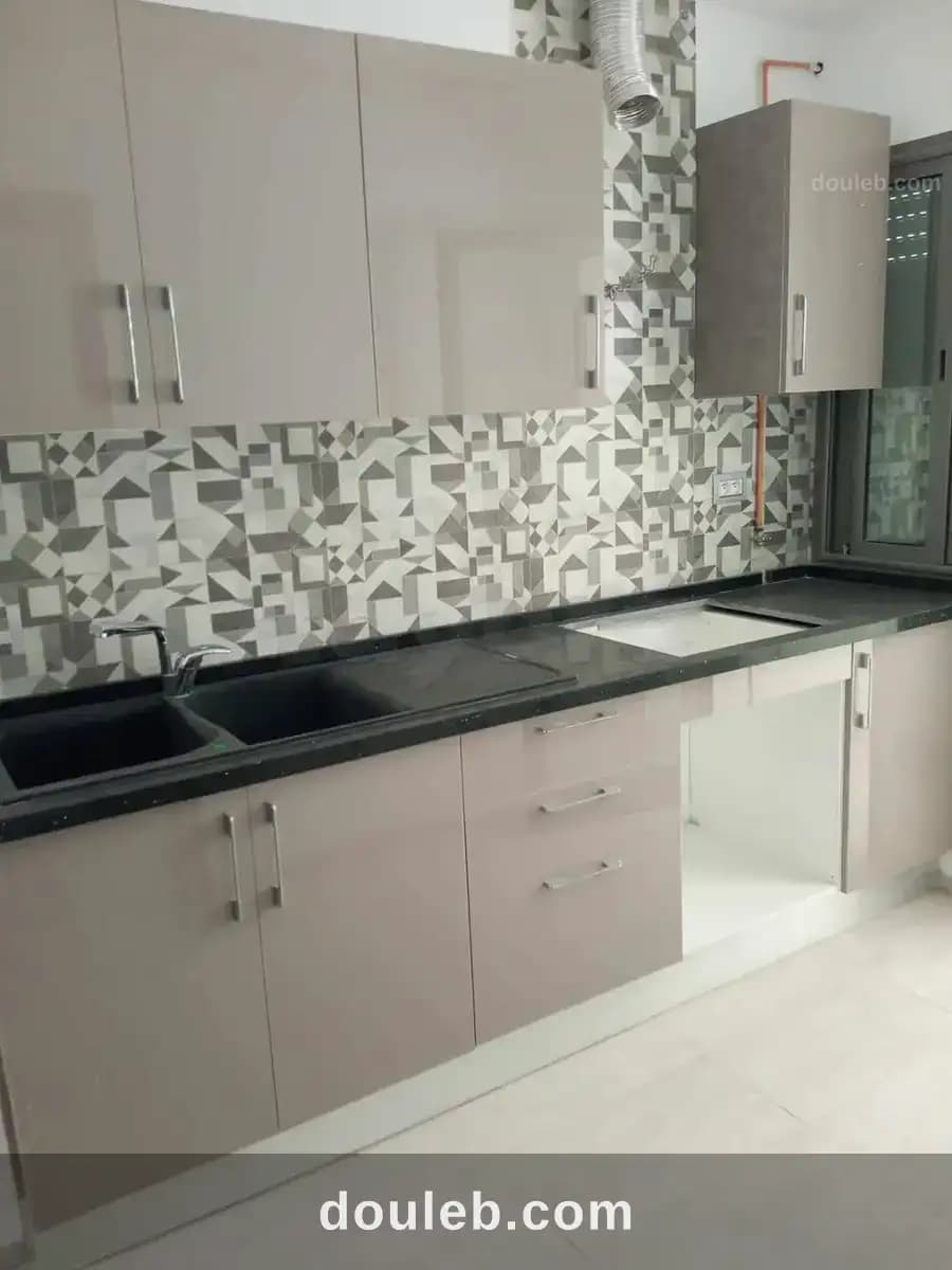 Un appartement s3 haut standing - Miniature 4