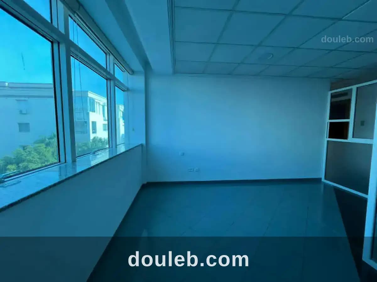Bureau h3 lac 1 à Tunis