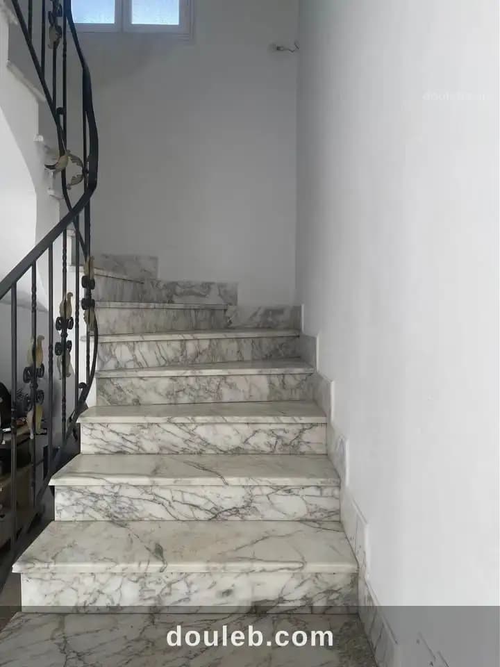 Étage de villa soukra - Miniature 2