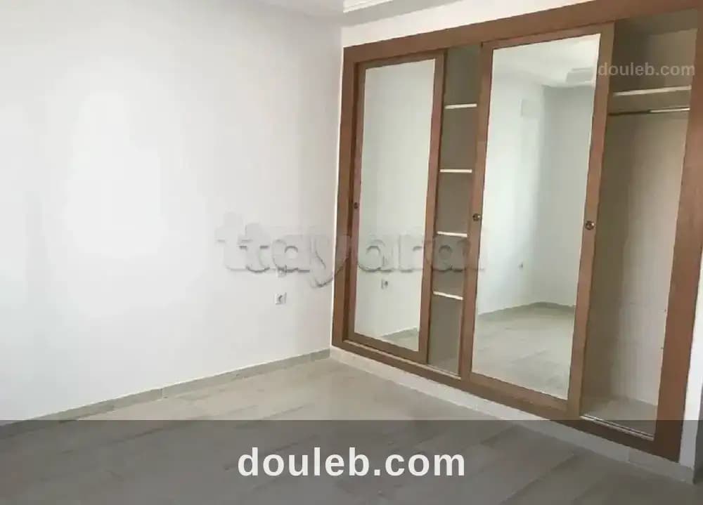 Propriétaire loue appart en s3 au menzah 9 à Tunis