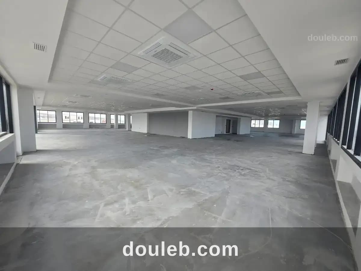 Open space 1300m2 high tech au pole la gazelle à Ariana
