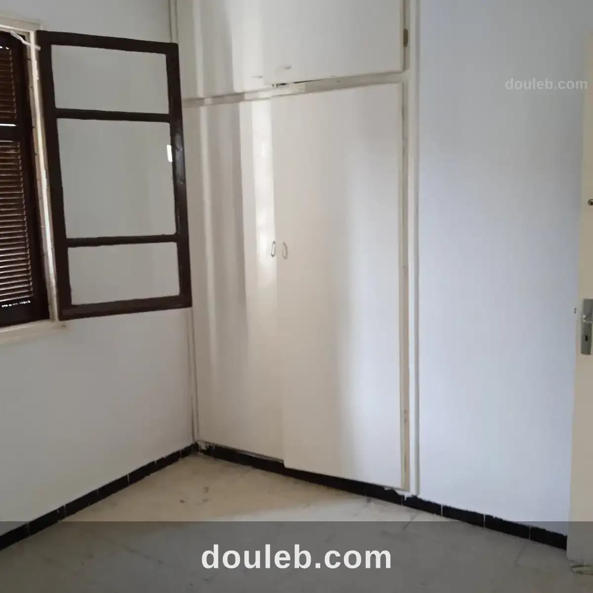 Appartement lumineux et convivial idéalement situé à Tunis