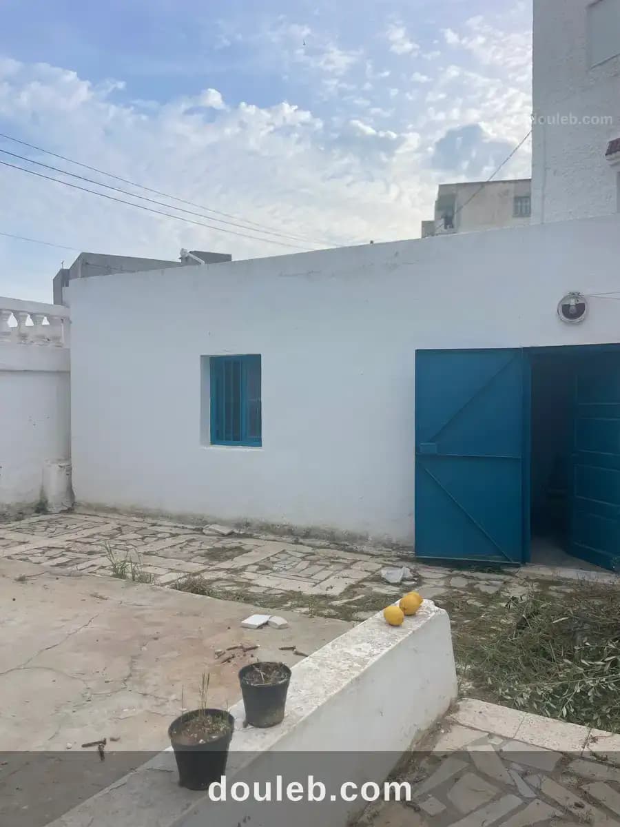 Villa avec jardin dans un quartier calme à Ben Arous