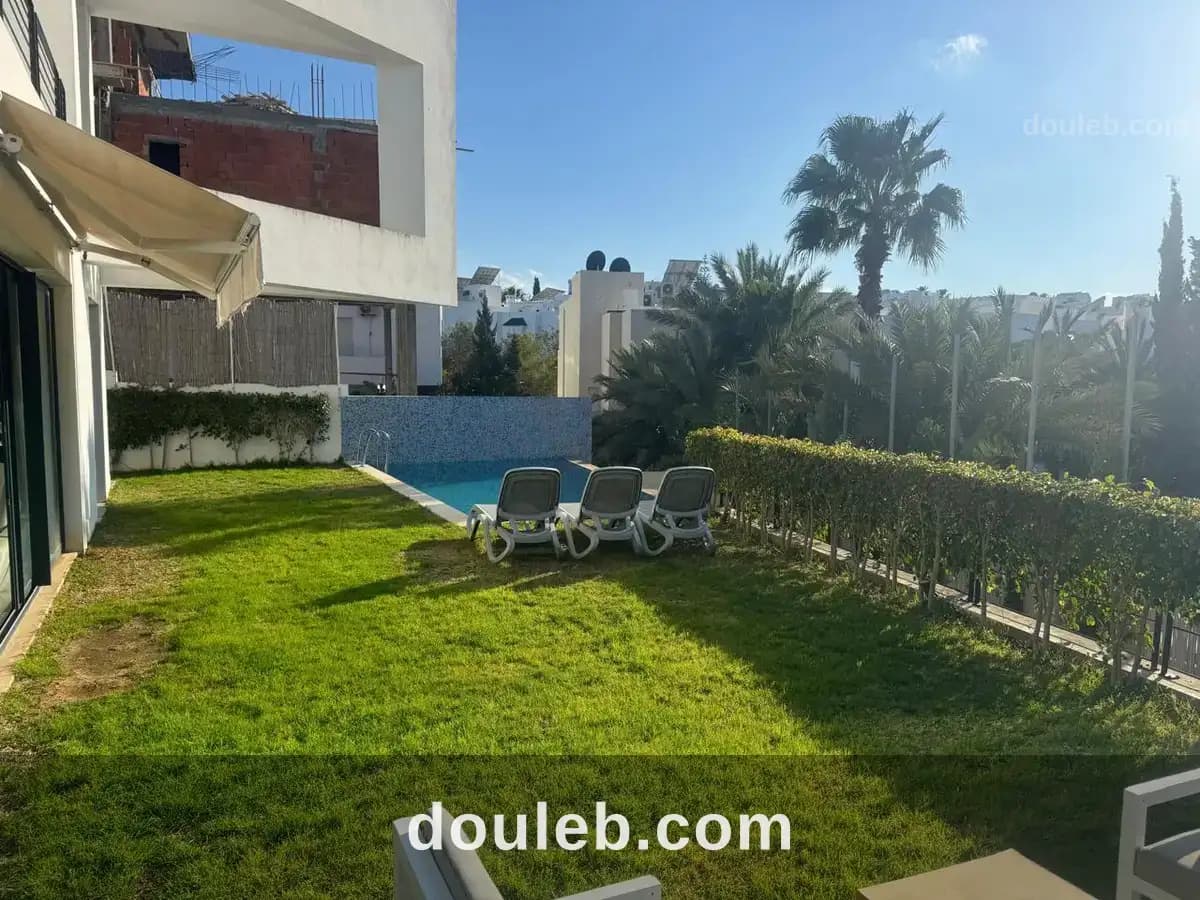Superbe villa meublé à gammart supérieure à Tunis