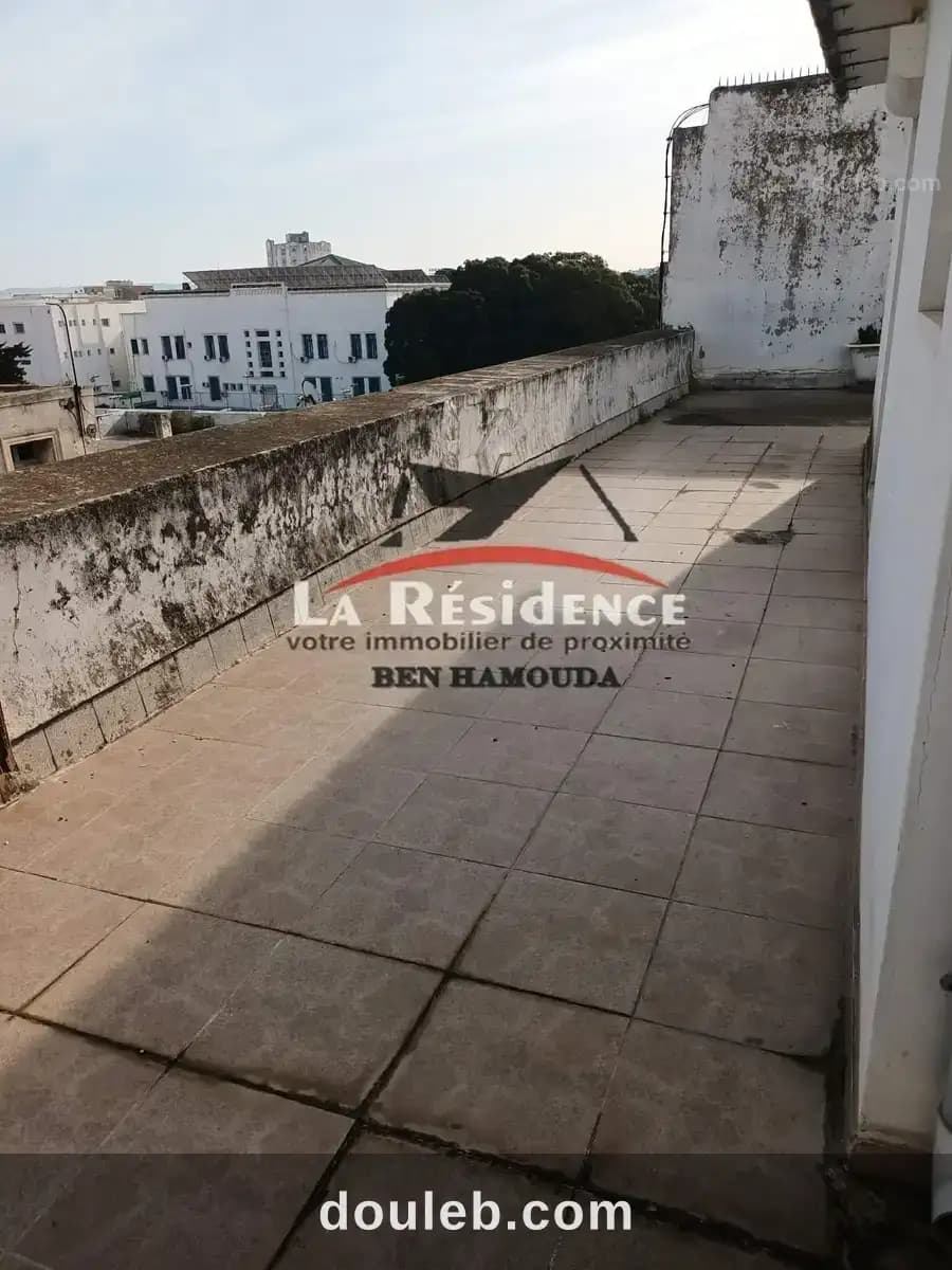 Appartement en plein centre ville bizerte à Bizerte