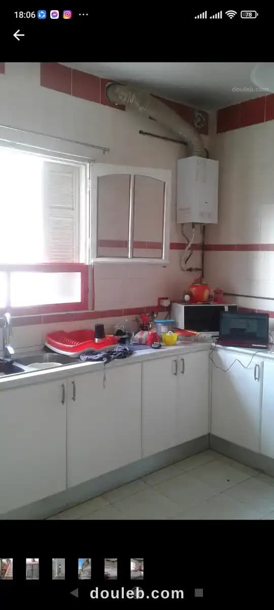 Maison rez de chaussee plus premier etage à Tunis