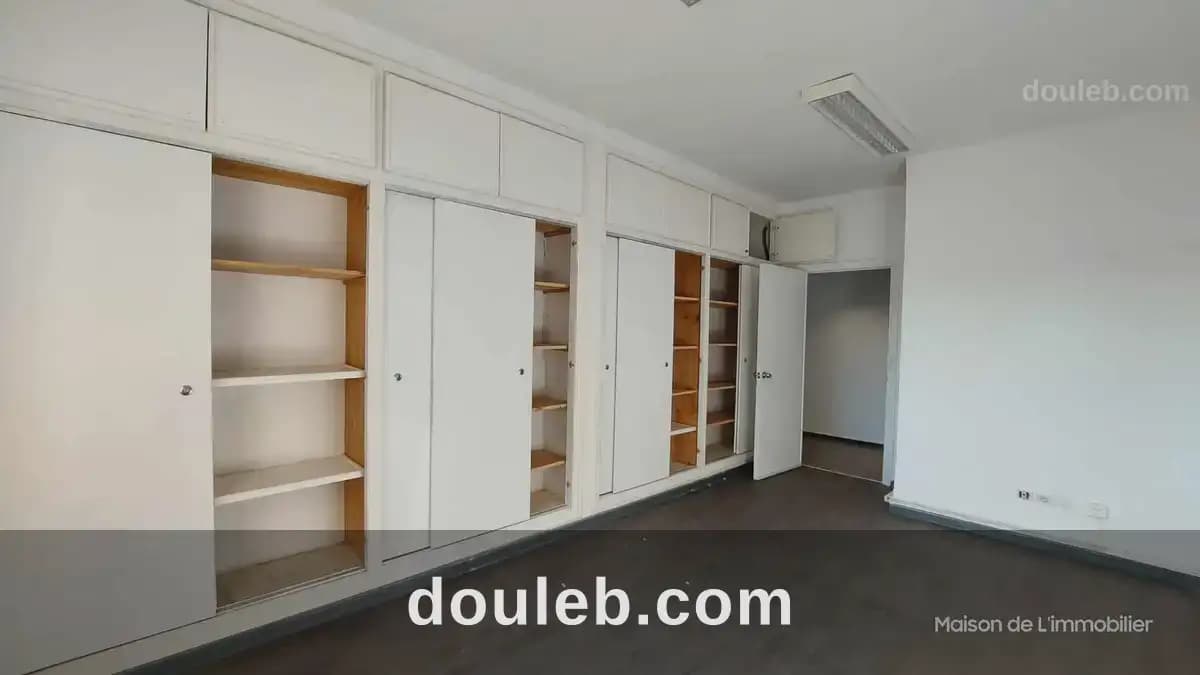 Plateau bureaux 500 m charguia 1 - Miniature 3