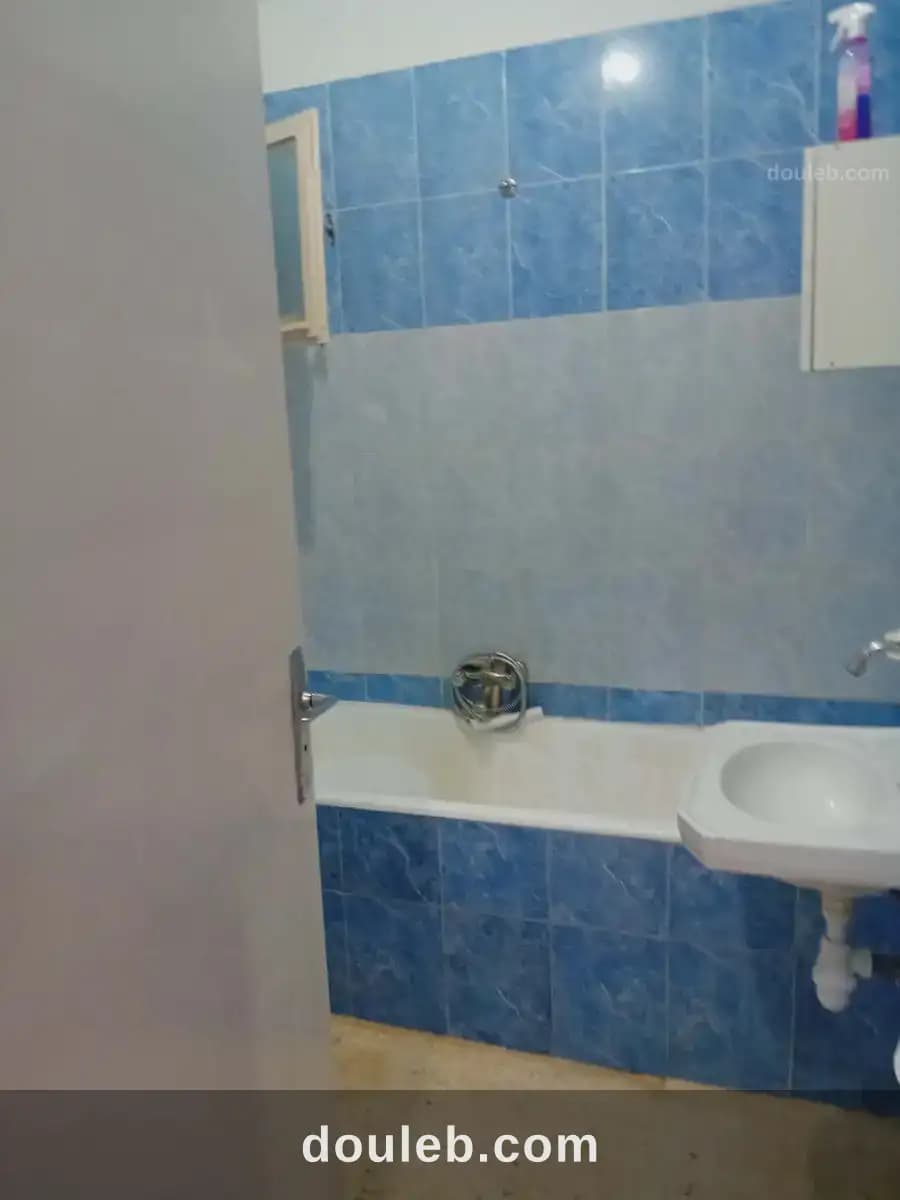 Appartement à fouchana emplacement stratégique - Miniature 3
